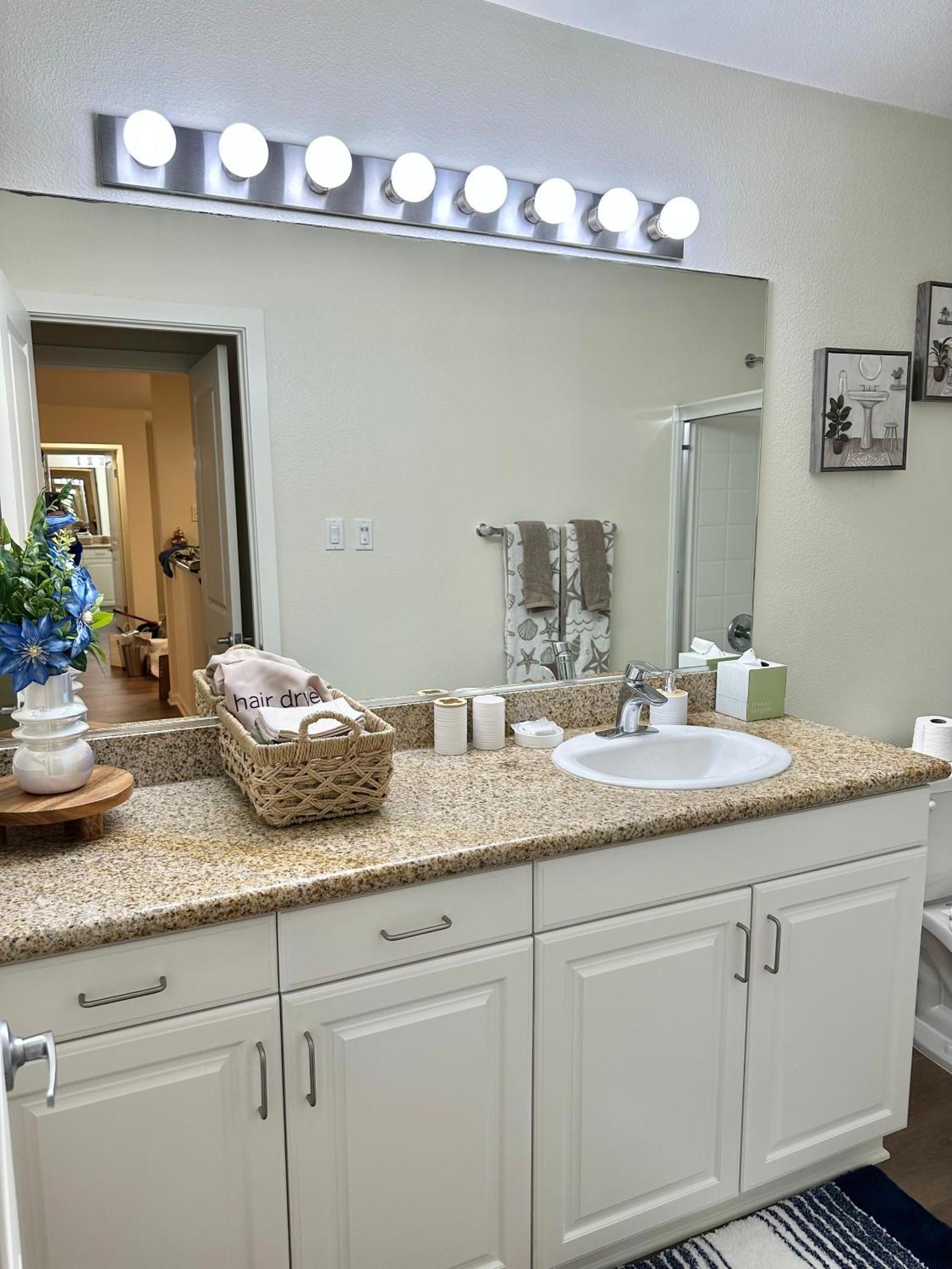 Oceanfront Peaceful 2br 2ba In Marina Del Rey Los Angeles